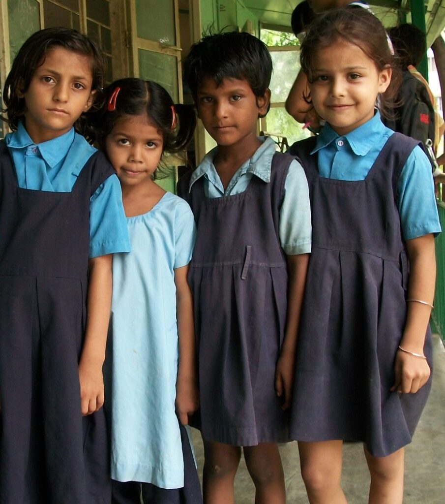 School Chldren 905x1024